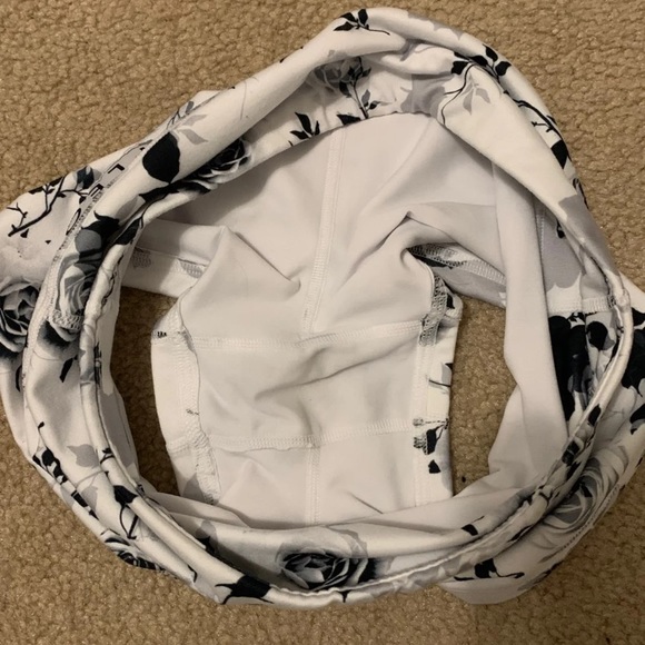 Fleo shorts size S - Picture 4 of 4